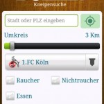 Mobile App-Schnittstelle für ein Kneipenguide-Suchtool mit Optionen zum Festlegen von Standort, Entfernung, Rauchpräferenz und Essensverfügbarkeit. Fritten, Fussball & Bier - www.soccer-warriors.de